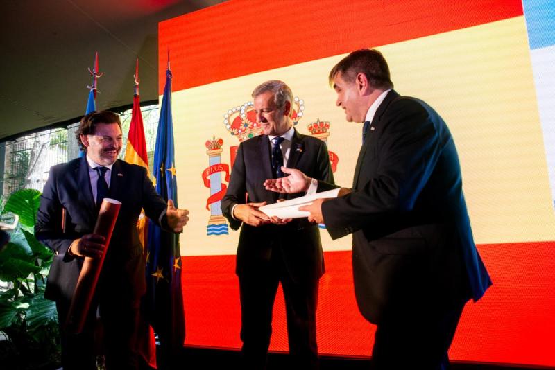 Rueda ensalza en Buenos Aires la fortaleza de los lazos entre Galicia y Argentina y la proyección internacional de la Marca Galicia Calidade.