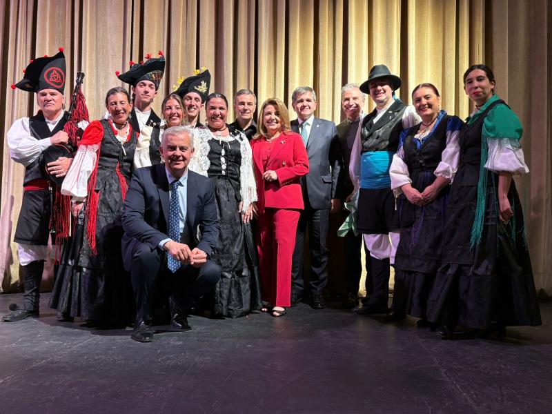 El delegado de la Xunta en Argentina se suma a las celebraciones de la Hispanidad en Mar del Plata con la cultura como referente