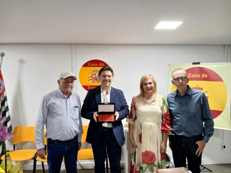 Miranda subraya en São José do Rio Preto la importancia de las entidades para mantener viva nuestra cultura y el orgullo de pertenecer a la tierra de origen.