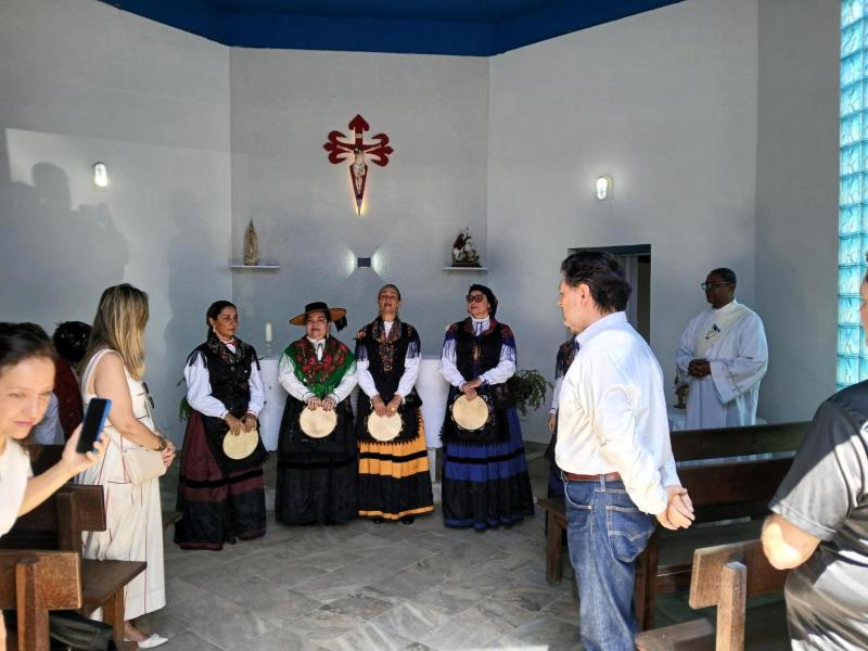 Miranda destaca en Salvador de Bahía el valor histórico del Galicia Esporte Clube como emblema de la emigración y de la cultura gallega en Brasil.