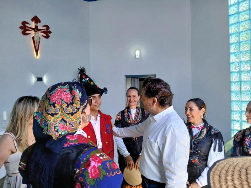 Miranda destaca en Salvador de Bahía el valor histórico del Galicia Esporte Clube como emblema de la emigración y de la cultura gallega en Brasil.