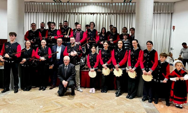 La Xunta destaca la labor histórica de la Asociación Cultural As Xeitosiñas como entidad referente de la preservación y difusión de la galleguidad en Suiza.