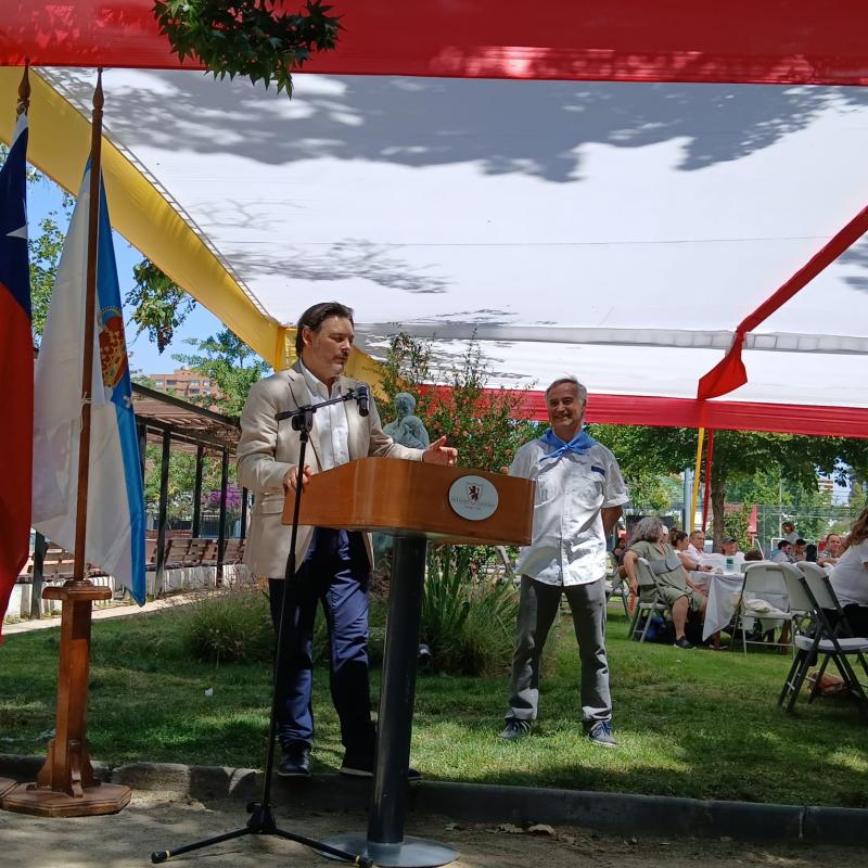 Miranda: “El Lar Gallego de Chile simboliza la fuerza de nuestra colectividad y el compromiso de quienes, estando lejos, siguen construyendo país cada día”