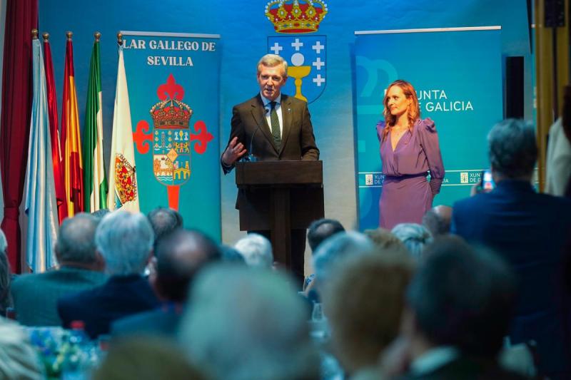 Rueda reivindica el papel de los centros gallegos en la proyección de la imagen de Galicia y en la conservación de las tradiciones