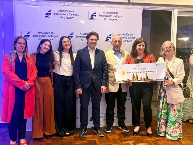 Miranda destaca en Montevideo el potencial del talento emprendedor gallego y el papel de la empresa en el enlace económico entre Galicia y Uruguay.