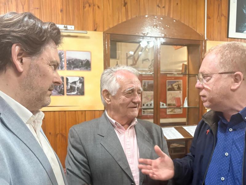 Miranda: “La unión de entidades entorno al Centro Orensano es un ejemplo de colaboración y de futuro para la colectividad gallega en Uruguay”.