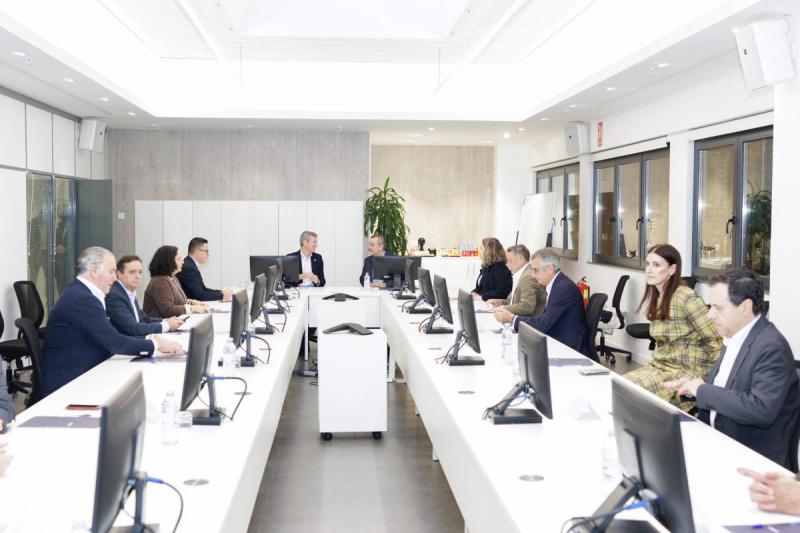 Rueda pone en valor los 400 gallegos del exterior que pudieron regresar a Galicia gracias al programa Retorna Retorna Cualifica Emprego.