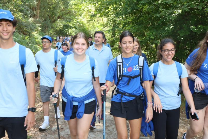 La Xunta refuerza el vínculo con los gallegos del exterior con cerca de 350 beneficiarios en los programas Conecta y Reencuentros en 2025