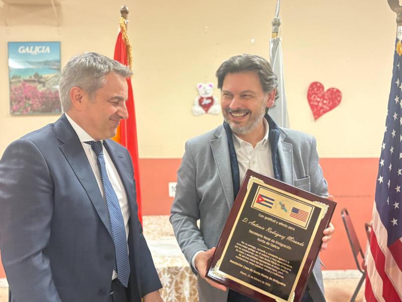 Miranda: “A directiva da Casa de Santa Marta de Ortigueira de Miami garante a continuidade da galeguidade en Miami”