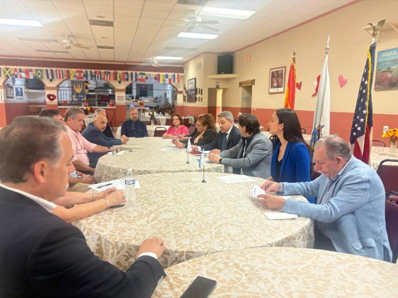 Miranda: 'La directiva de la Casa de Santa Marta de Ortigueira de Miami garantiza la continuidad de la galleguidad en Miami'