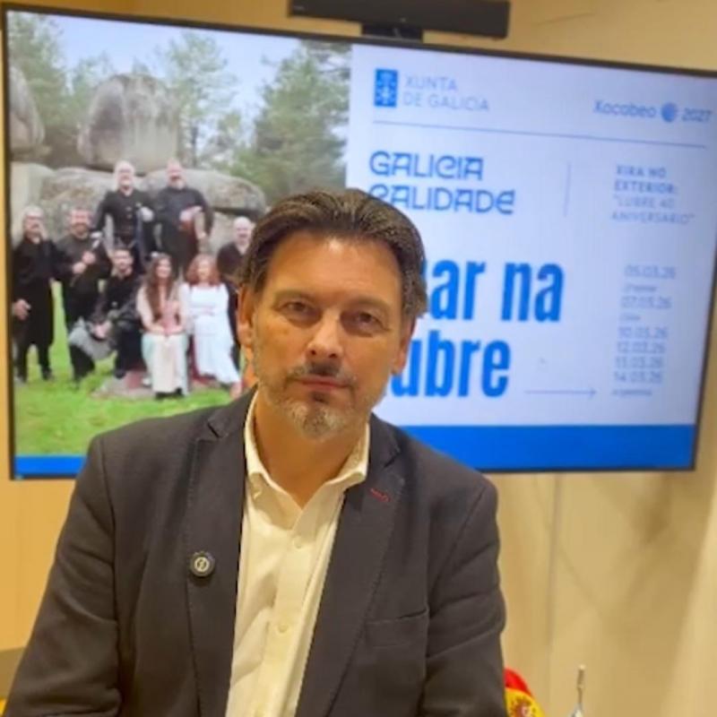 El secretario xeral da Emigración, Antonio Rodríguez Miranda, anuncia la gira de Luar na Lubre por el hemisferio sur. El secretario xeral da Emigración, Antonio Rodríguez Miranda, anuncia la gira de Luar na Lubre por el hemisferio sur.