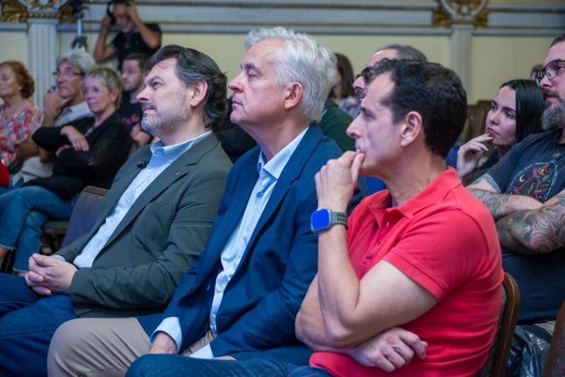 Miranda: “La música gallega es uno de los mejores puentes para mantener viva nuestra identidad entre las nuevas generaciones de la colectividad”
