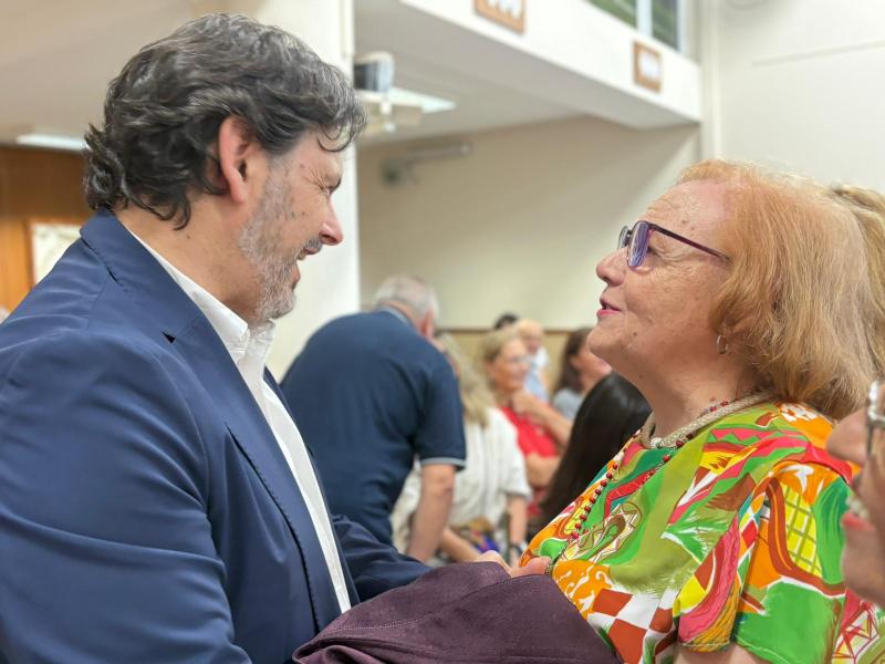 Miranda: “Los centros gallegos son la mejor muestra de que la identidad de Galicia sigue viva en cada rincón del mundo”