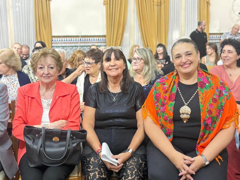 Miranda: “As mulleres da emigración foron clave para manter viva a identidade galega nas comunidades do exterior”