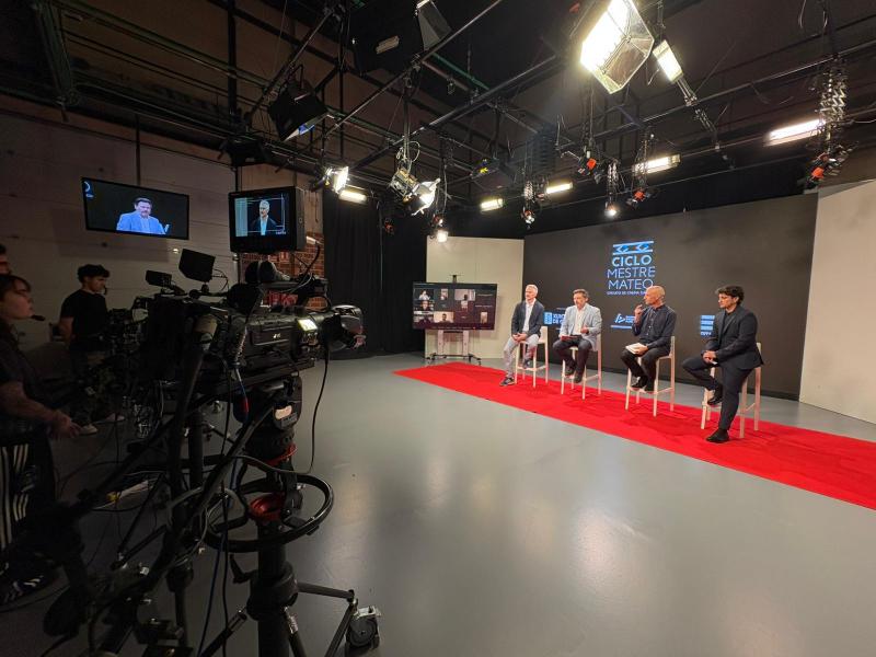 Emigración y la Academia Galega do Audiovisual acercan a los gallegos del exterior el mejor cine gallego a través del ciclo de cine Mestre Mateo