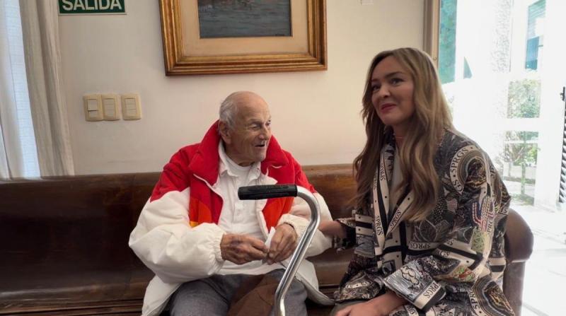 Fabiola García reúnese coa comunidade galega no Uruguai e agradece o seu esforzo por manter vivos os vínculos con Galicia