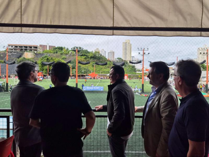 La Xunta manifiesta su compromiso con la labor de las entidades de la colectividad gallega en Salvador de Bahía a favor de la difusión de la cultura de Galicia en Brasil.