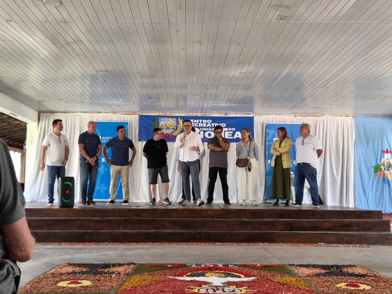 La Xunta manifiesta su compromiso con la labor de las entidades de la colectividad gallega en Salvador de Bahía a favor de la difusión de la cultura de Galicia en Brasil.