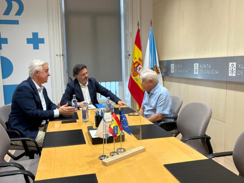 Miranda se reúne con Juan Alvite, figura relevante de la colectividad española en Río de Janeiro para reforzar los lazos con la comunidad gallega.