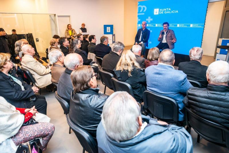Miranda presenta á colectividade galega de Bos Aires a nova Delegación da Xunta: “A Delegación de Bos Aires será a casa de Galicia en América, pero tamén a porta de América cara a Galicia”.