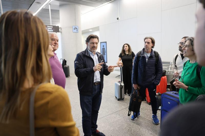 Miranda: “Cada participante de Escolas Abertas convértese nun embaixador da cultura galega no mundo”.
