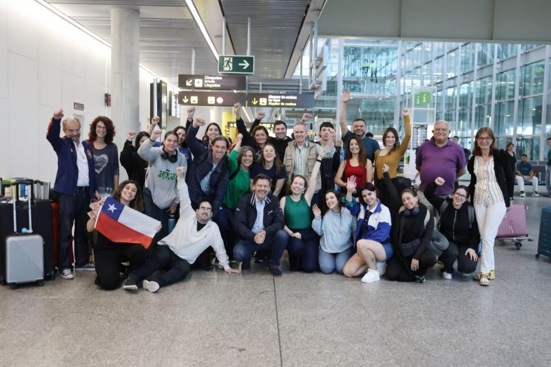 Miranda: “Cada participante de Escolas Abertas convértese nun embaixador da cultura galega no mundo”.