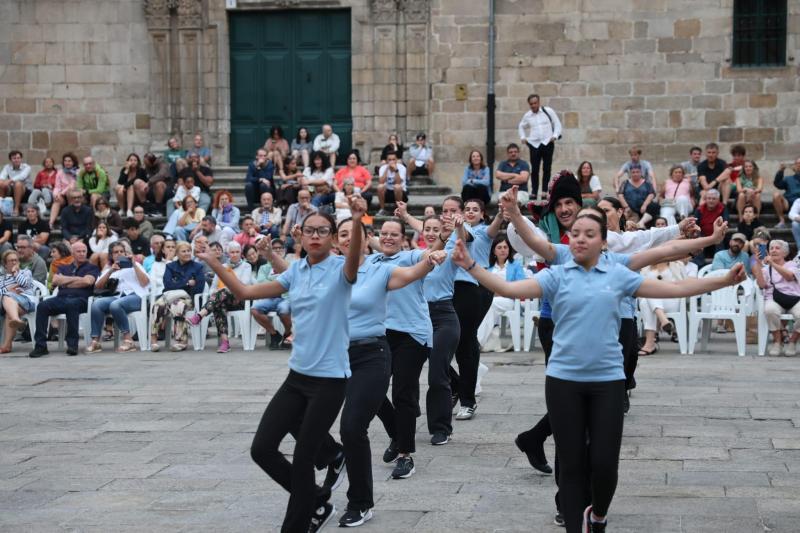 Miranda: “Escolas Abertas é o mellor exemplo de como Galicia mantén viva a súa cultura en calquera recuncho do mundo”.
