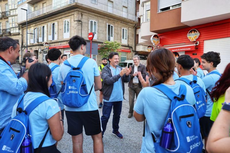 Miranda: “Cada paso destes mozos é un paso máis cara ao corazón de Galicia”.