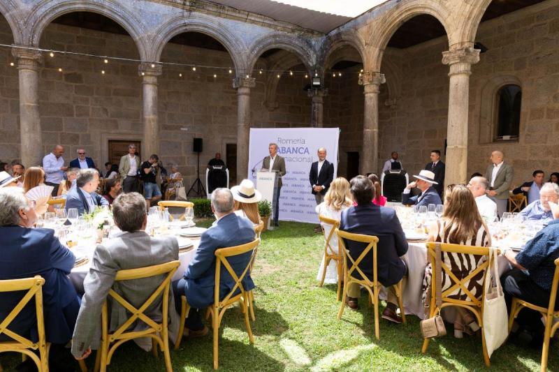 Rueda defiende la Galicia del exterior como un motor clave para la atracción de talento y el crecimiento de la comunidad.
