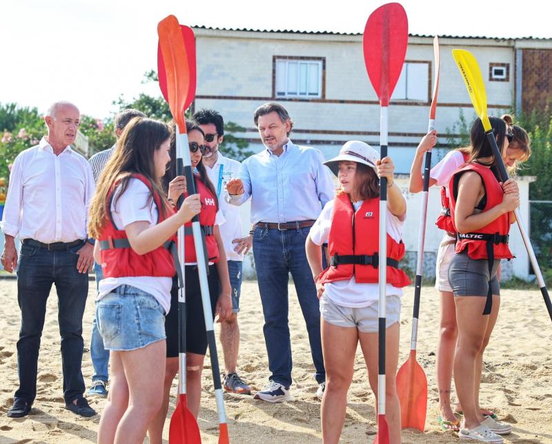 A Xunta implica á mocidade galega do exterior na conservación do patrimonio natural e cultural a través de Conecta co Voluntariado en Galicia.