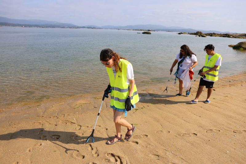 A Xunta implica á mocidade galega do exterior na conservación do patrimonio natural e cultural a través de Conecta co Voluntariado en Galicia.