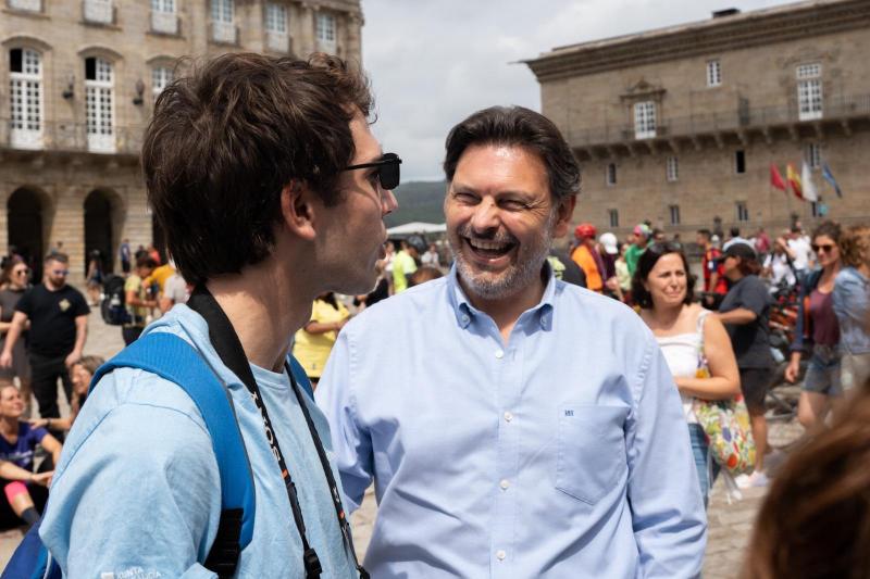 La Xunta pone en valor el Camino de Santiago como símbolo del vínculo de la juventud gallega del exterior con su tierra de origen.
