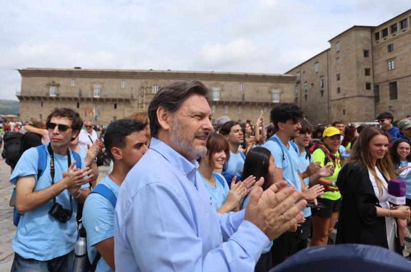 La Xunta pone en valor el Camino de Santiago como símbolo del vínculo de la juventud gallega del exterior con su tierra de origen.