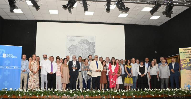 La Xunta destaca el papel de los Premios Alecrín en la divulgación de la galleguidad y en el refuerzo de los lazos con la colectividad gallega en Cataluña.