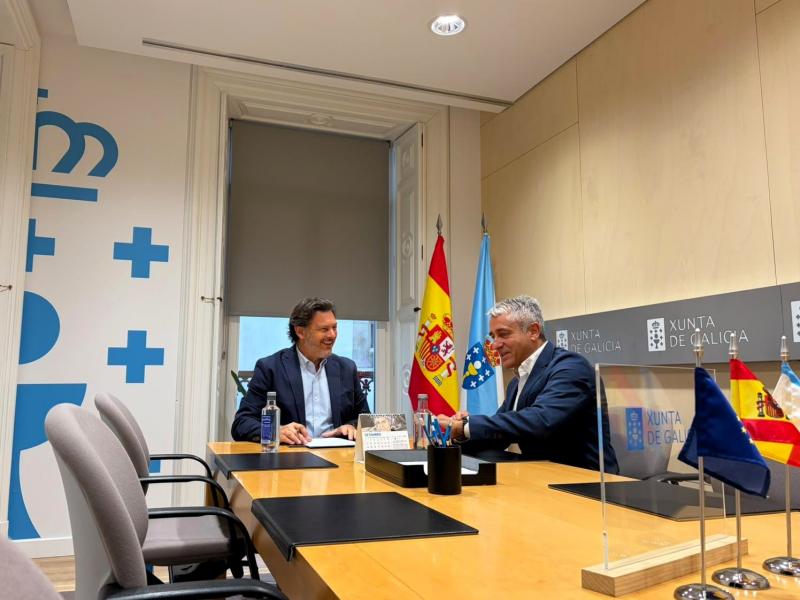 Miranda refuerza el vínculo de Galicia con México en un encuentro con el cónsul honorario.