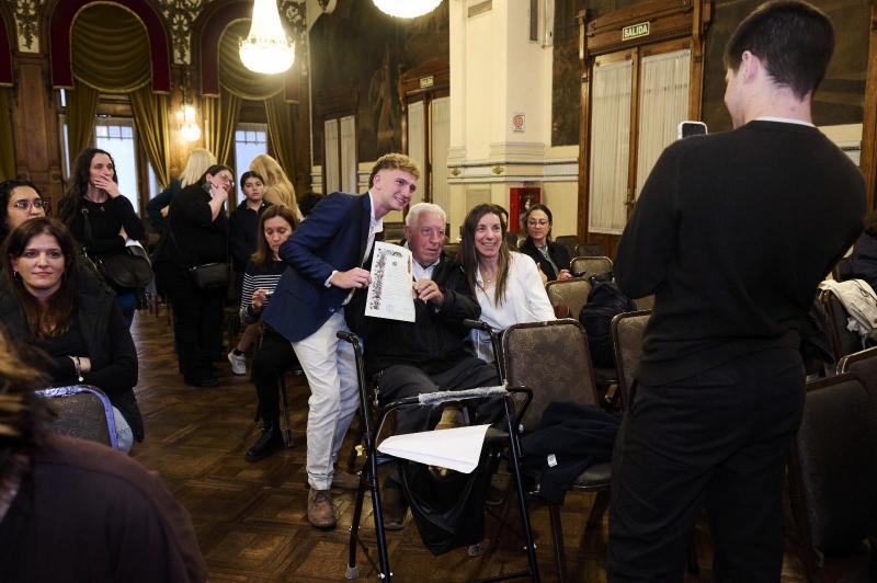 Miranda celebra el éxito del programa Conecta con Galicia en el Camino como muestra de la ilusión de retorno de los gallegos del exterior.