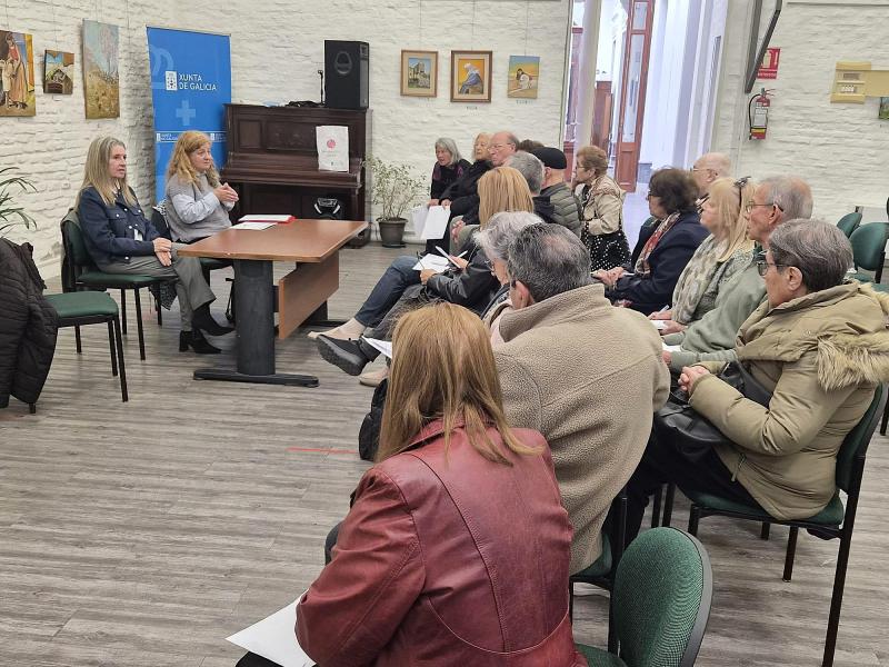 La delegada de la Xunta en Uruguay transmite a los participantes de “Reencuentros con Galicia” que Galicia se siente orgullosa de ayudar a que puedan volver a la tierra donde nacieron.