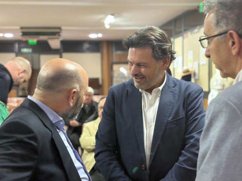 Visita do secretario xeral da Emigración ao Centro Galego de Córdoba e presentación do Ano Santo Xacobeo.