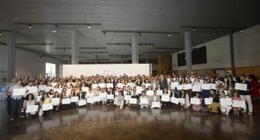 Entrega de diplomas á oitava promoción de bolseiros/as BEME Entrega de diplomas á oitava promoción de bolseiros/as BEME