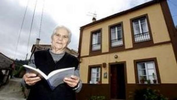 La poetisa que nunca olvidó Beneso La poetisa que nunca olvidó Beneso