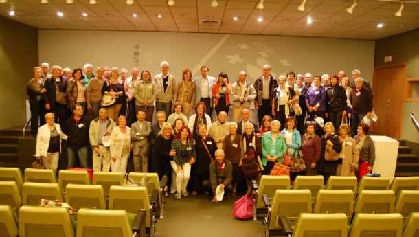 Santiago Camba recibe en San Caetano ás e aos integrantes da viaxe organizada pola Casa de Ourense de Bos Aires Santiago Camba recibe en San Caetano ás e aos integrantes da viaxe organizada po