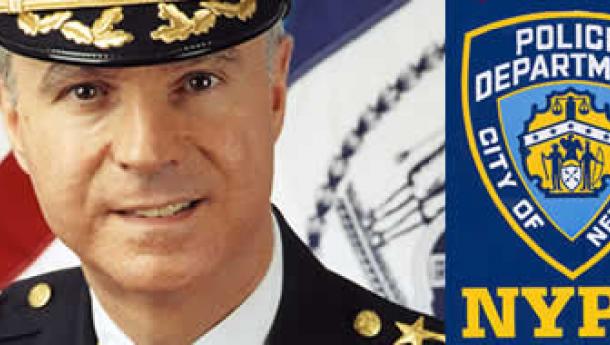 O Goberno español condecora a Rafael Piñeiro, número dous da policía de Nova Yor