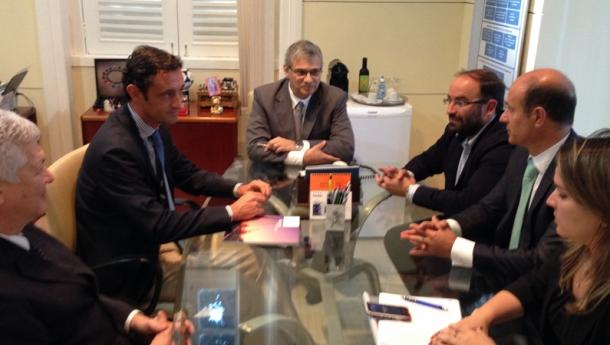 A Xunta acorda unha alianza empresarial entre o estado brasileiro de Pernambuco e Galicia para impulsar os intercambios comerciais