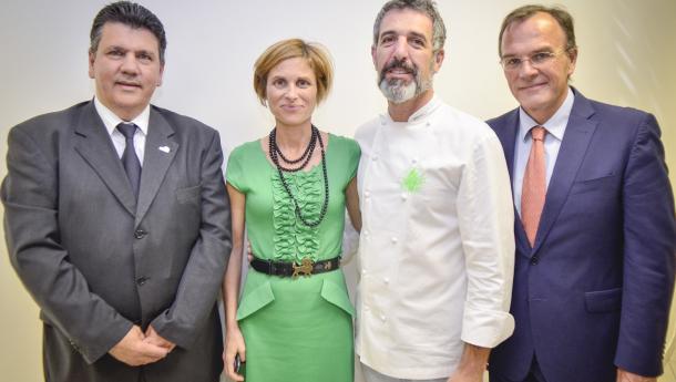 Turismo de Galicia promociona a gastronomía galega na capital de Brasil Turismo de Galicia promociona a gastronomía galega na capital de Brasil