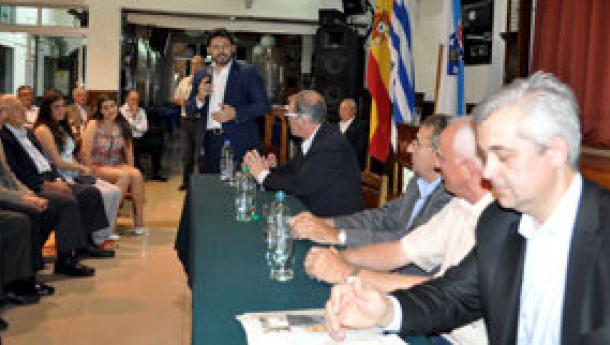 Rodríguez Miranda lembrou que "a plena integración non significa renunciar ás raíces" Rodríguez Miranda lembrou que "a plena integración non significa renunciar ás raíces"