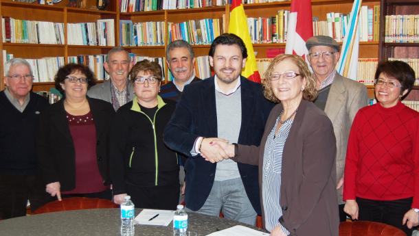 Miranda firma el convenio para la obtención de la tarjeta Galicia Salud Exterior con las comunidades gallegas de Canadá, país en el que residen más de dos mil gallegos y gallegas