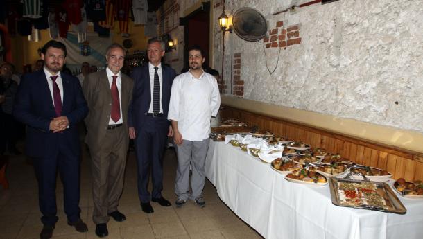 La Xunta apuesta por el potencial económico del turismo gastronómico y la internacionalización de la cocina gallega