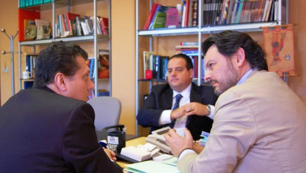 Miranda y directivos de 'Caballeros de Santiago' de Salvador repasaron la actualidad de la diáspora gallega en Brasil