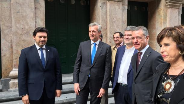 Rueda y Miranda instan a las y los paisanos en el País Vasco a fortalecer la imagen y proyección de Galicia en el XXX aniversario de la Irmandade de Centros Galegos en Euskadi