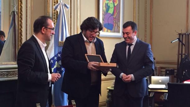 Galicia e Arxentina estreitan lazos no eido cultural no marco da 42ª edición da Feira Internacional do Libro de Bos Aires Galicia e Arxentina estreitan lazos no eido cultural no marco da 42ª edición da Feira Internacional do Libro de Bos Aires